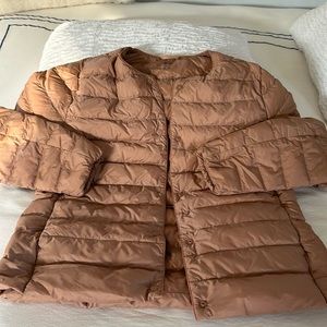 Uniqlo ultra light down jacket